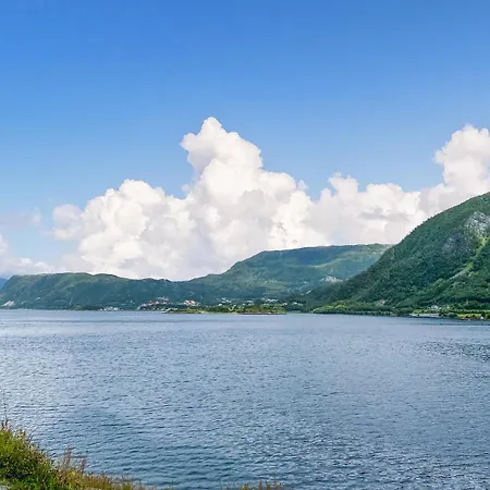 In Selje With Wifi Feriehus Stokke (Sogn og Fjordane)