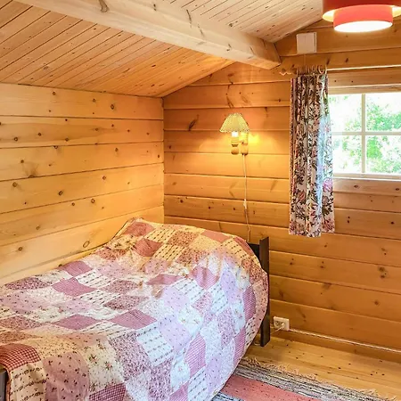 2 Bedroom Awesome In Selje Holiday home *